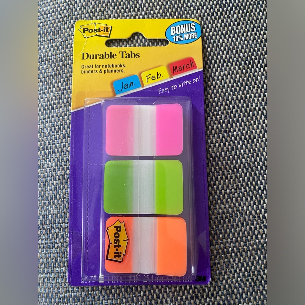 NWT 3M Post-It tabs (pack of 73)